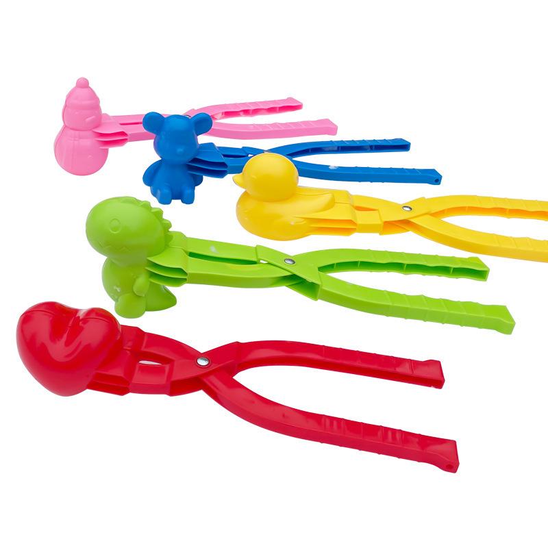 Large Snowball Clip Toy for Children's Outdoor Winter Play and Snowball Fights