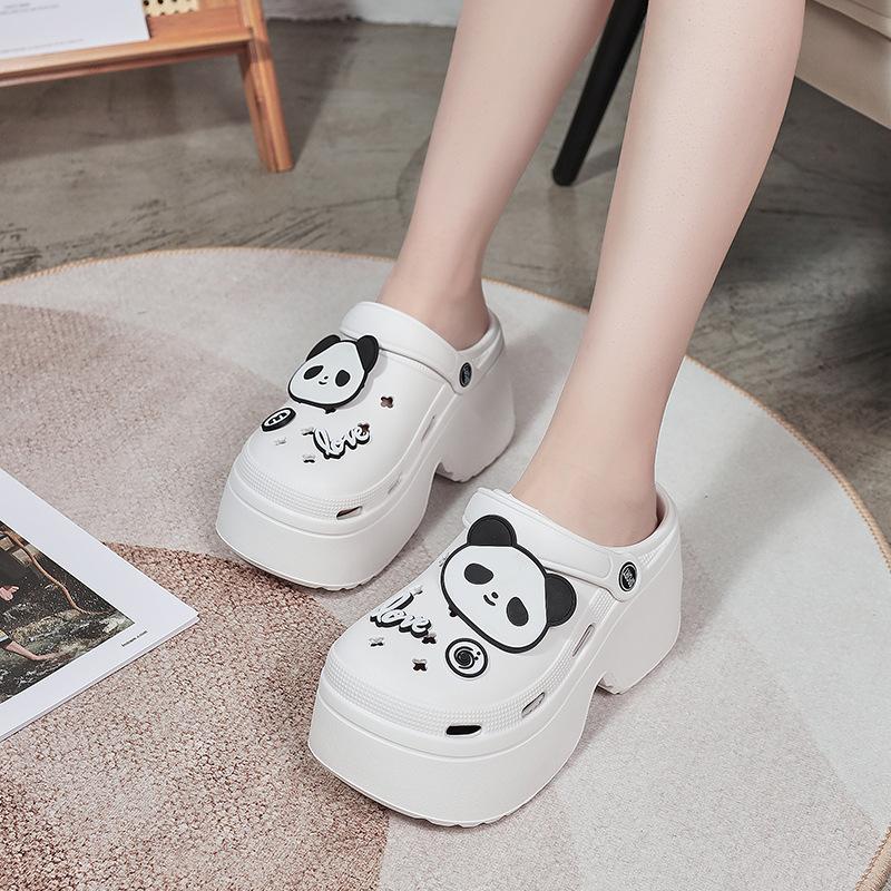 Women's Casual EVA Sandals for Spring Summer Fashionable Outer Wear Slippers Anti-Slippery Feature Soft Home Bubble Slippers