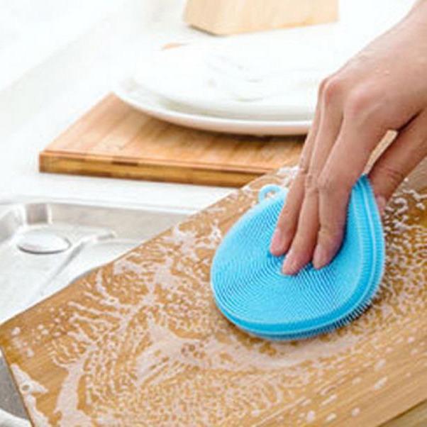Round Silicone Dishwashing Brush and Heat-Resistant Cleaning Pad for Fruits & Vegetables