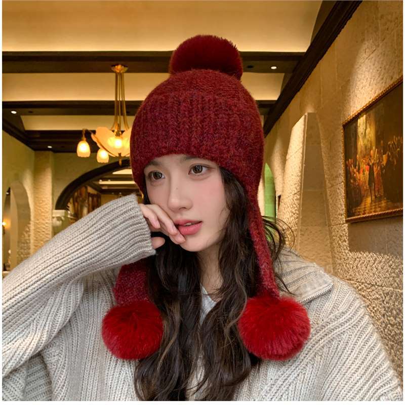 Winter Korean Thickened Hairball Ear Protection Knitted Bomber Hat Women Simple Casual Windproof Warm Small Face Wool Beanie Cap