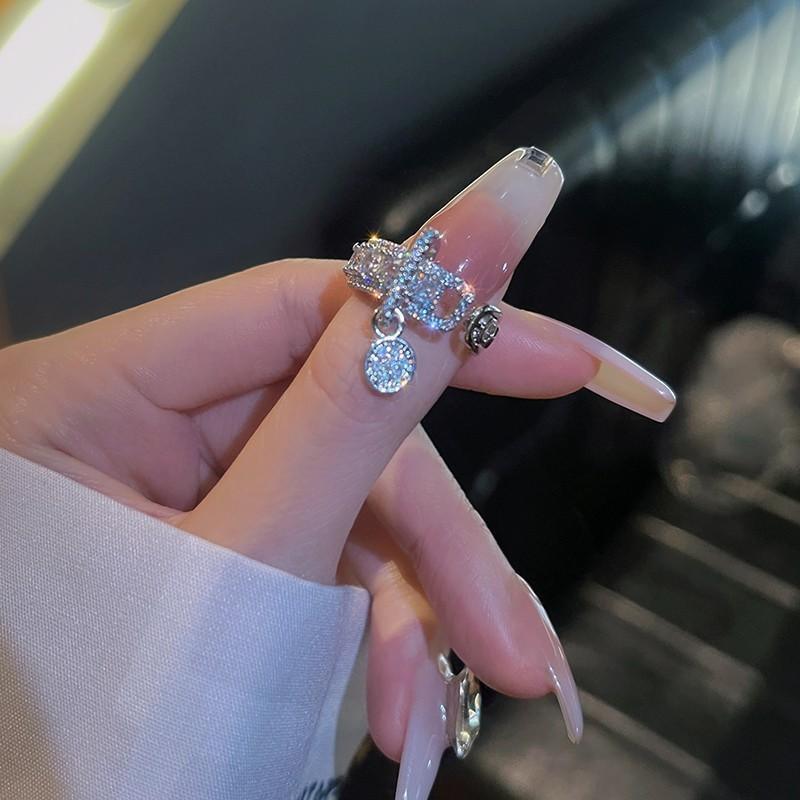 Light Luxury High-End Zircon Pendant Ring, Female Cold Wind Niche Design Fashion Personality Open Index Finger Ring