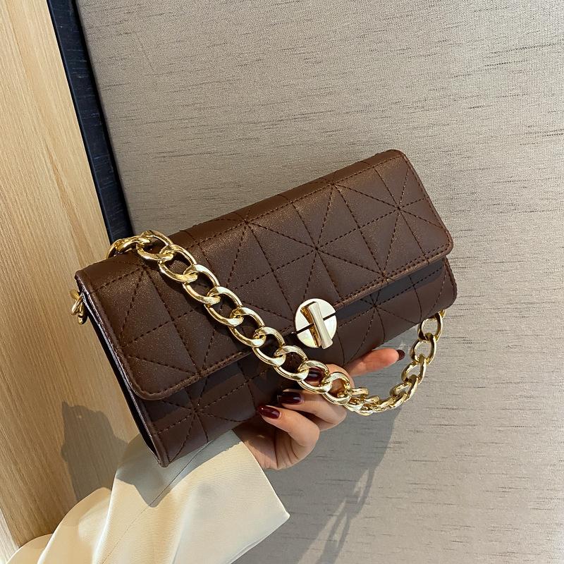 

Trendy women s small bag 2020 new trendy fashion versatile ins chain shoulder Internet celebrity French armpit bag коричневый