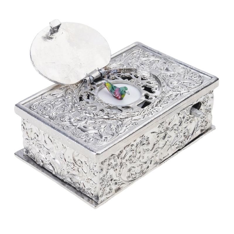 Antiek Legering Zingvogel Ornament Met Engel Embossed Patroon Mechanisch Muziekdoosje Voor Bureau Planken Display Cadeau