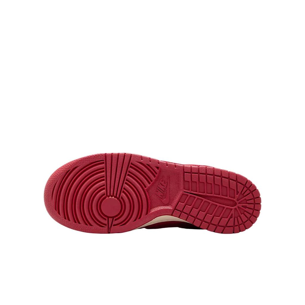 Nike Dunk Low SE Grade School 'Team Crimson' (Unisex) Team Crimson / Team Crimson / Sanddrift / Team Crimson Kids' Skateboarding Shoes IB5691 600
