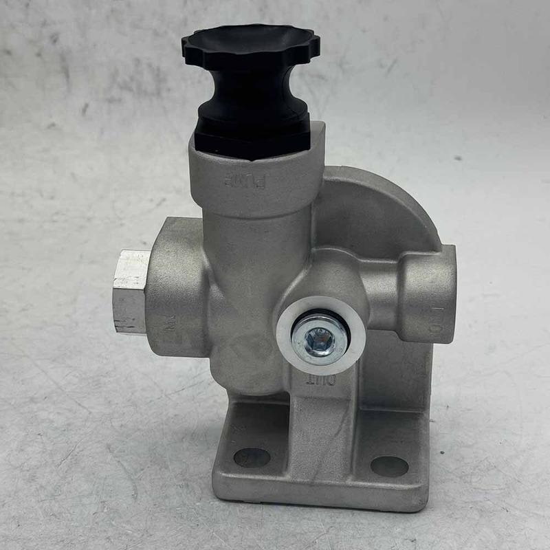 High quality New For 3975404 Excavator QSB6.7 Engine Fuel Filter Head 6754-71-7200 FS19732 396398100 Priming pump Filter Head