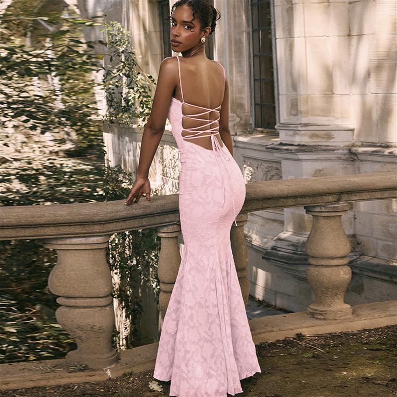 Rochie nouă de primăvară pentru femei, temperament sexy franțuzesc, cu un umăr gol, spate gol, cu bretele subțiri, slim, tip furou