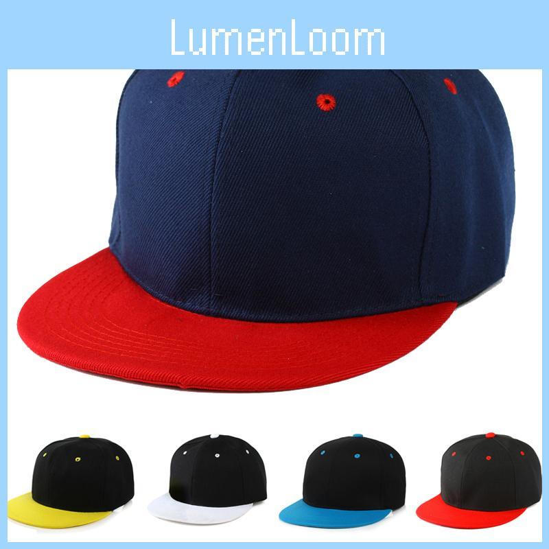Outdoor Ready Flat Brim Baseball Cap With Adjustable Fit For Men And Women