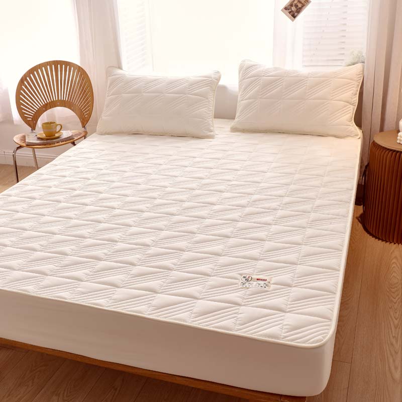High Quality Soy Fibre Quilted Mattress Cover 100% Cotton Customized Quilting Bed Cover Not Including Pillowcase
