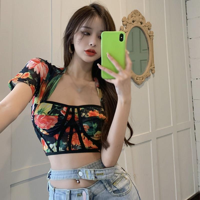 Dámský čtvercový límec s květinovým tenkým odhaleným pupkem s krátkými rukávy