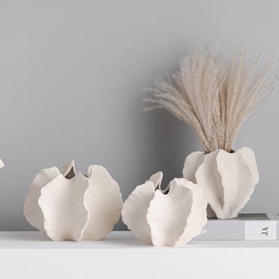 Creative Star Fruit Ceramic Vase, High-End Flower Arrangement Crafts, Desktop Simple Decorative Ornament, White Porcelain