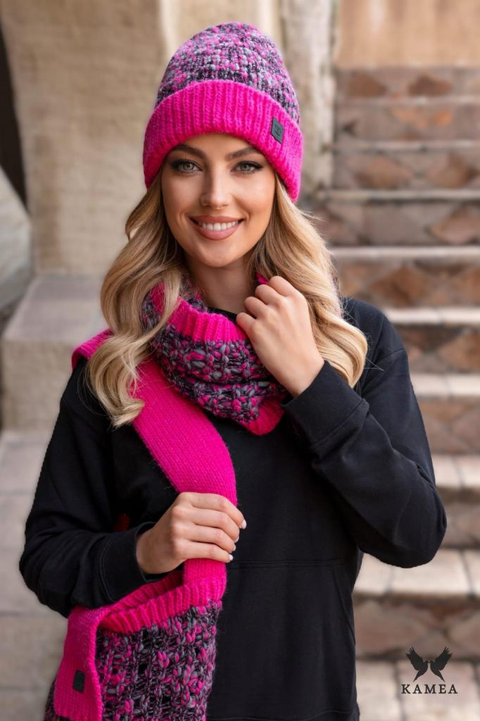 Apricot Winter Set Hat with Snood Color Raspberry