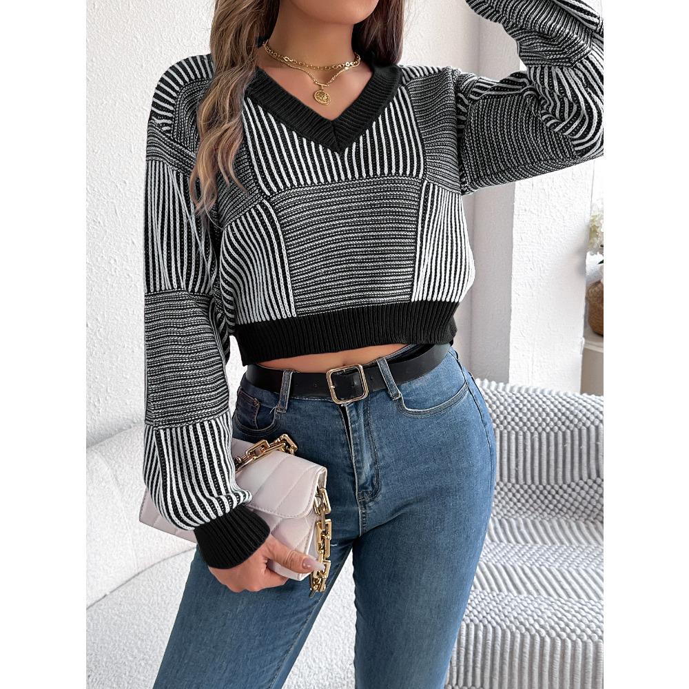 Women's Sweatshirt - Autumn/Winter Casual Striped Bell-Sleeve Pullover Cropped Knitwear