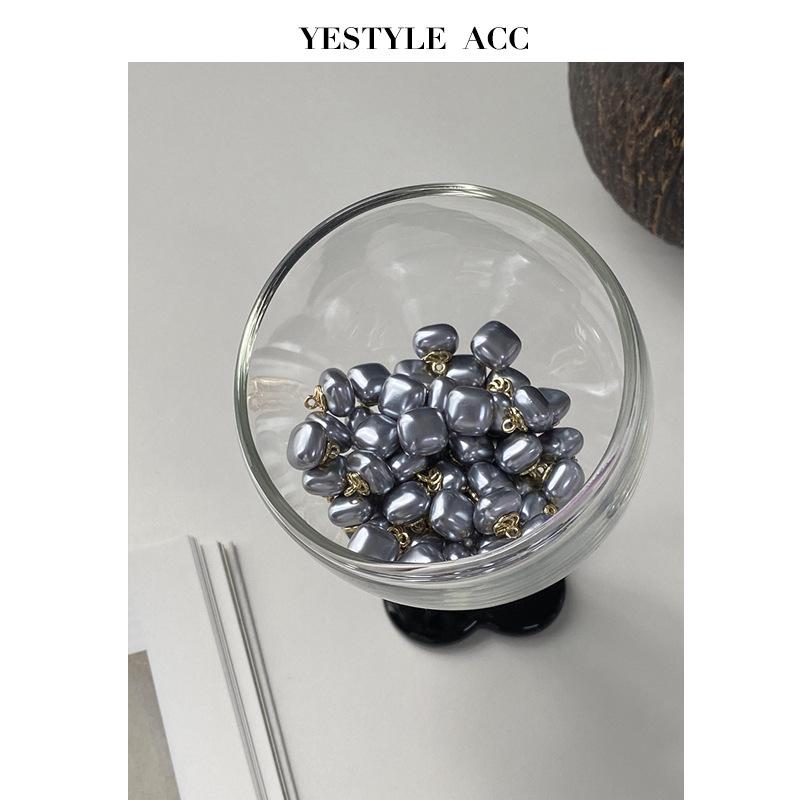 Yisen Women's Knit Cardigan with Square Pearl Cheongsam Collar and Decorative Buckle