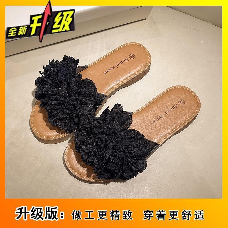 Fashion Internet celebrity versatile slippers female 2025 summer wear fairy wind flowers flat bottom beautiful beach sandals