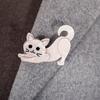 Blucome New Acrylic Cat Brooches For Women Enamel Suit Bag Decoration Handmade Lovely Animal Brooch Pins Fashion Corsage Gift
