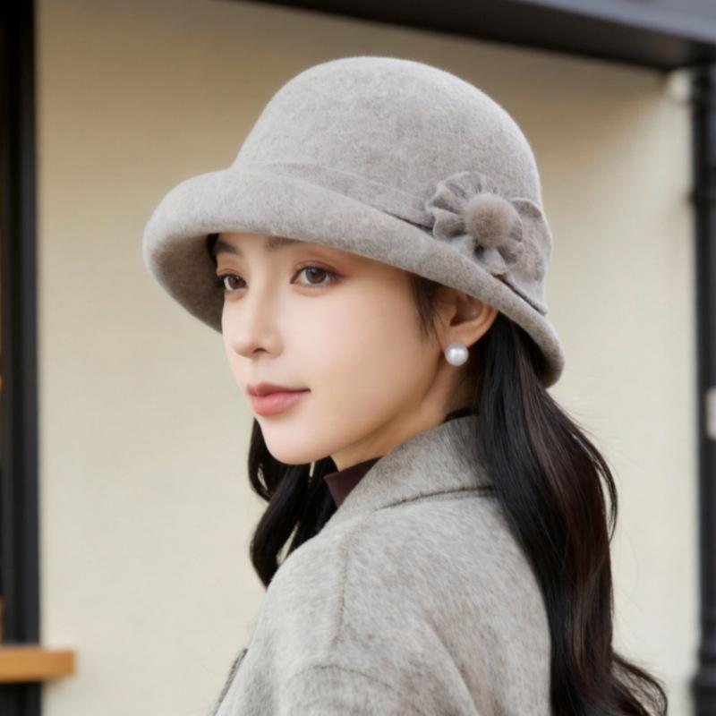 Autumn and winter new wool basin hat femininity elegant and versatile, small face thickened warm woolen bucket hat spot