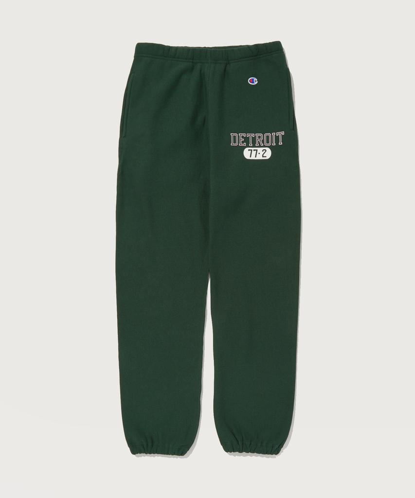 CHAMPION Reverse Weave Blu-Tack Brushed Graphic Loose Fit Jogger Pants Normal Green