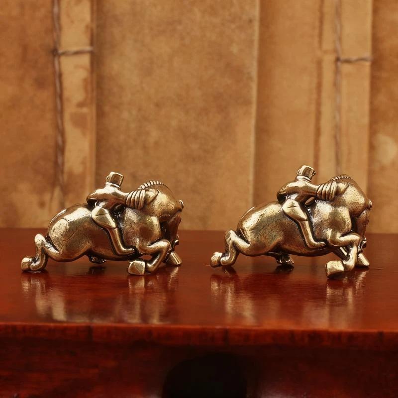 1 Stück Kind Reiten Home Office Schreibtischdekoration 2026 Jahr des Pferdes Messing Feng Shui Pferdefiguren Miniaturgeschenk