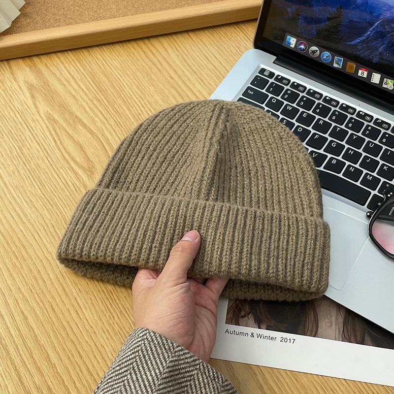 Knitted hat men's autumn and winter big head circumference light board wool hat, ear protection, warm cold hat, retro ruffian melon fur hat women