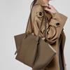 The First Layer Of Cowhide Large-Capacity Tote Bag, Genuine Leather Women'S Bag, Fashionable Bat Bag, Versatile Commuter Bag, Portable Wing Bag.