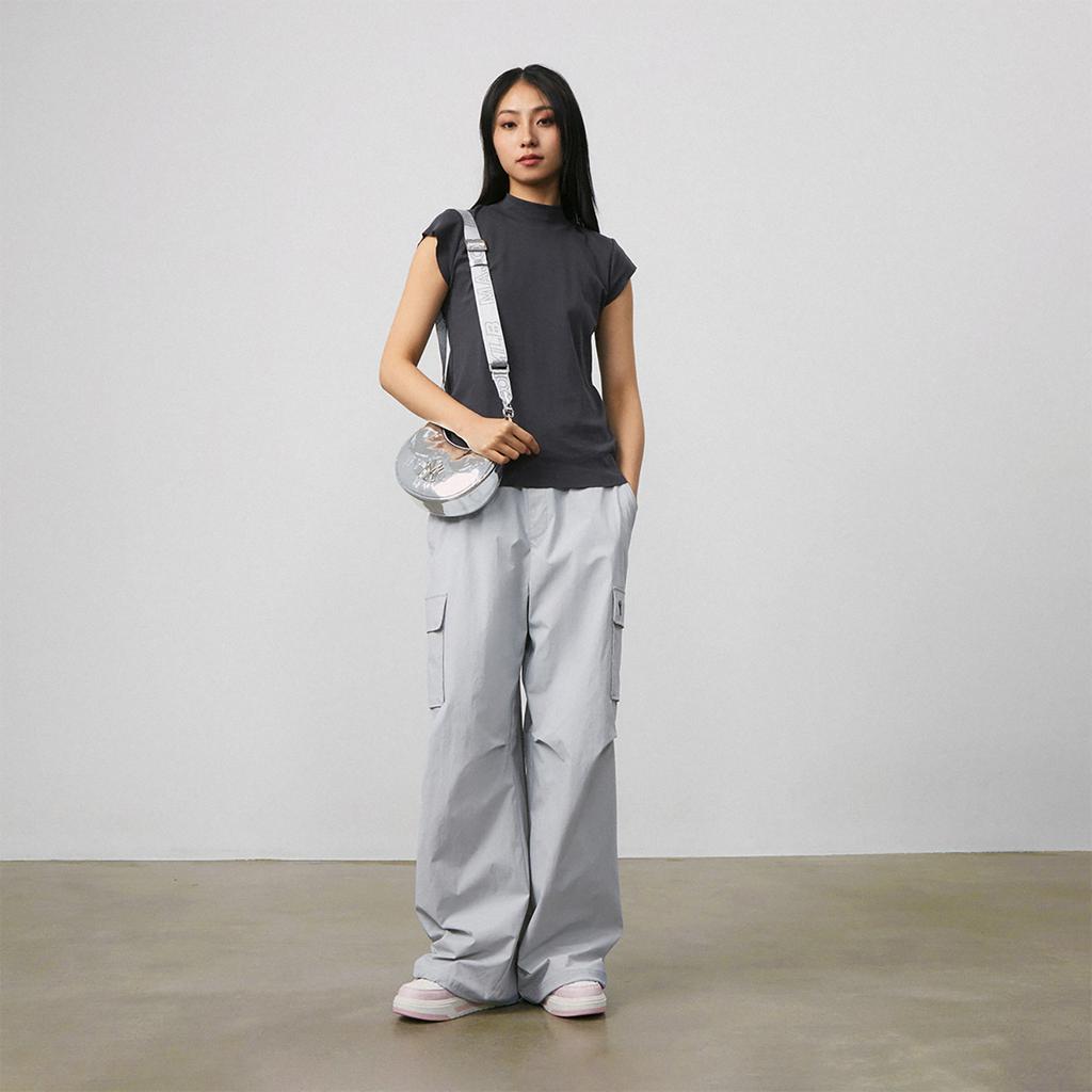 New MLB New York Yankees Artificial Leather Shoulder Bag Handbag Shoulder Bag Student Backpack Women's Silver 3ACRS044N-50SIS