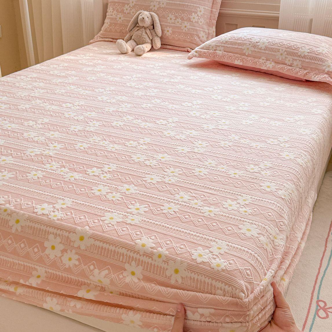 Winter Milk Velvet Single Piece New Style High Weight Plus Velvet Thickened Warm Carved Milk Velvet Single Sheet 90 * 200Cm single bed hat