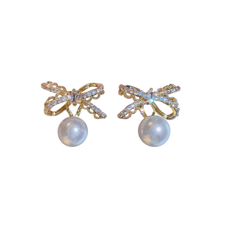 2026 Trendy Light Luxury Diamond Bow Pearl Stud Earrings