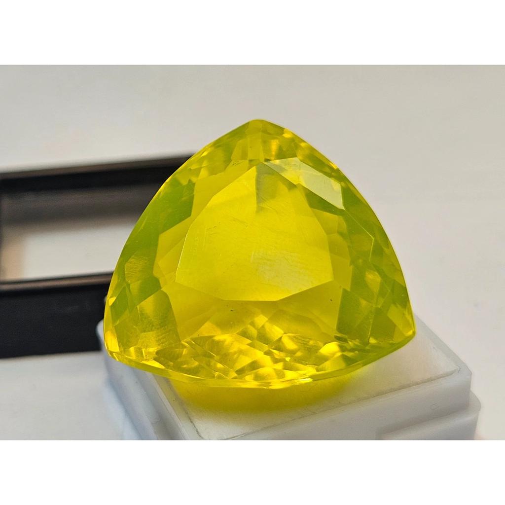 Natural Neon Yellow Opal For Trillion Cut 64 Ct Beautiful Loose Gemstone
