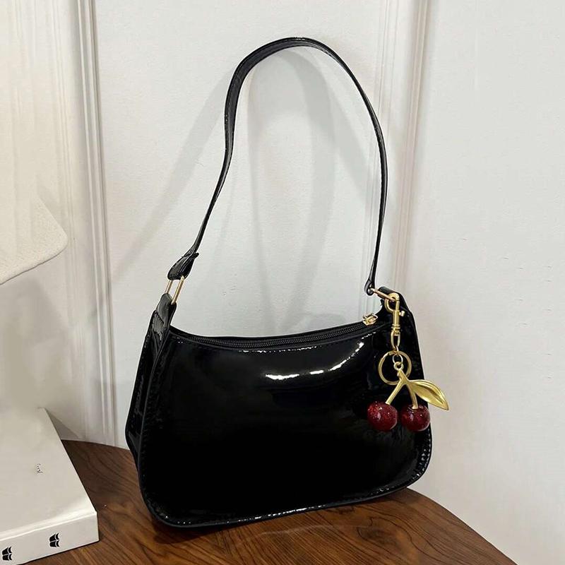 Yogodlns Vintage Retro Kabelka přes rameno pro ženy PU kůže Podpažní Crossbody Dámská Ležérní Kabelka Peněženka s třešňovým přívěskem