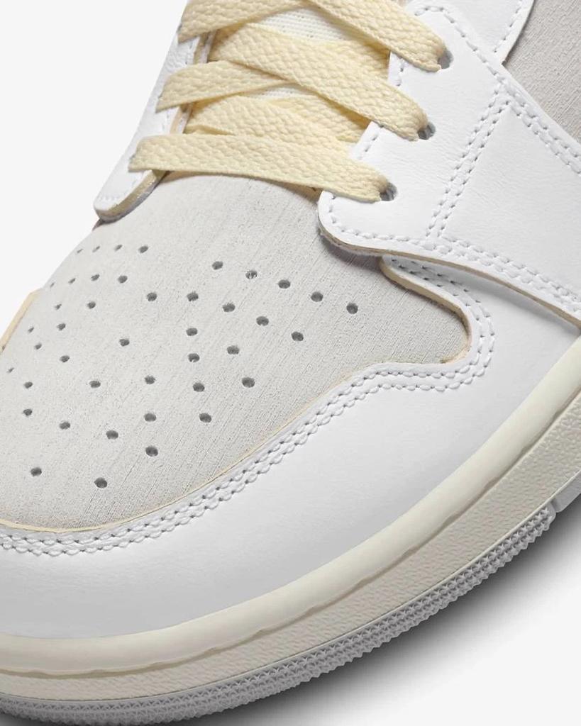 DV1307-107 Nike Air Jordan 1 High Zoom CMFT 2 Metallic Gold