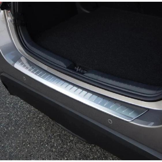 For Toyota Yaris   Stainless Steel outer Rear Bumper Protector Sill Trunk Rear guard plate Cover Trim accessories