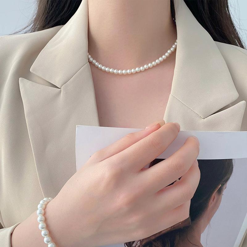French Pearl Necklace for Women with A Light Luxury and High-end Feel, Simple and Versatile Temperament, Collarbone Chain