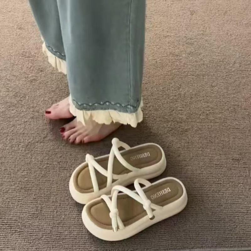 

Casual summer new beach shoes sandals with skirts open-toed sandals 40 белый