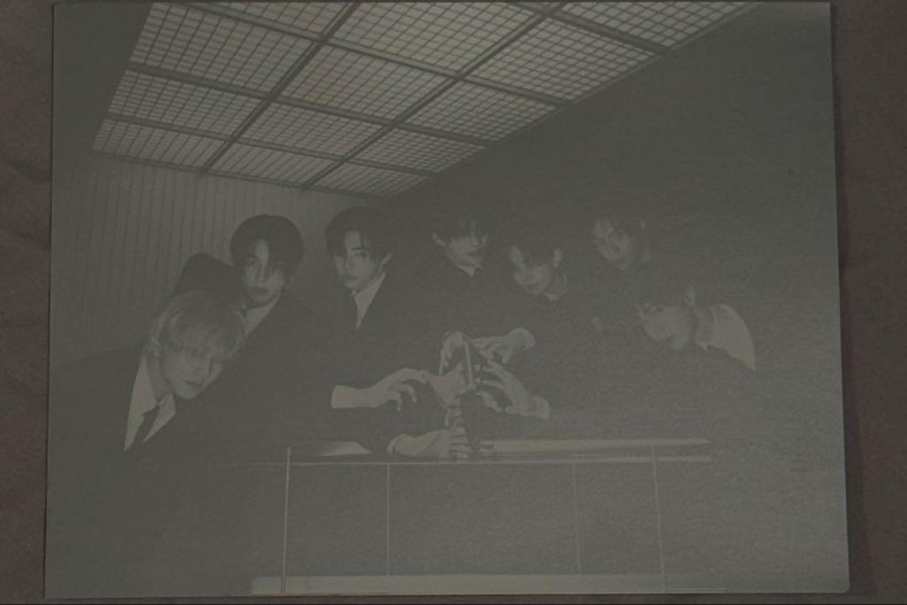 [USED] ENHYPEN DESIRE:UNLEASH US Exclusive Autograph by Sunwoo