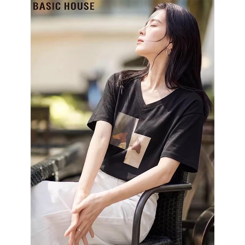 Basic House Women s Printed Loose Fit V-Neck Short Sleeve T-Shirt L