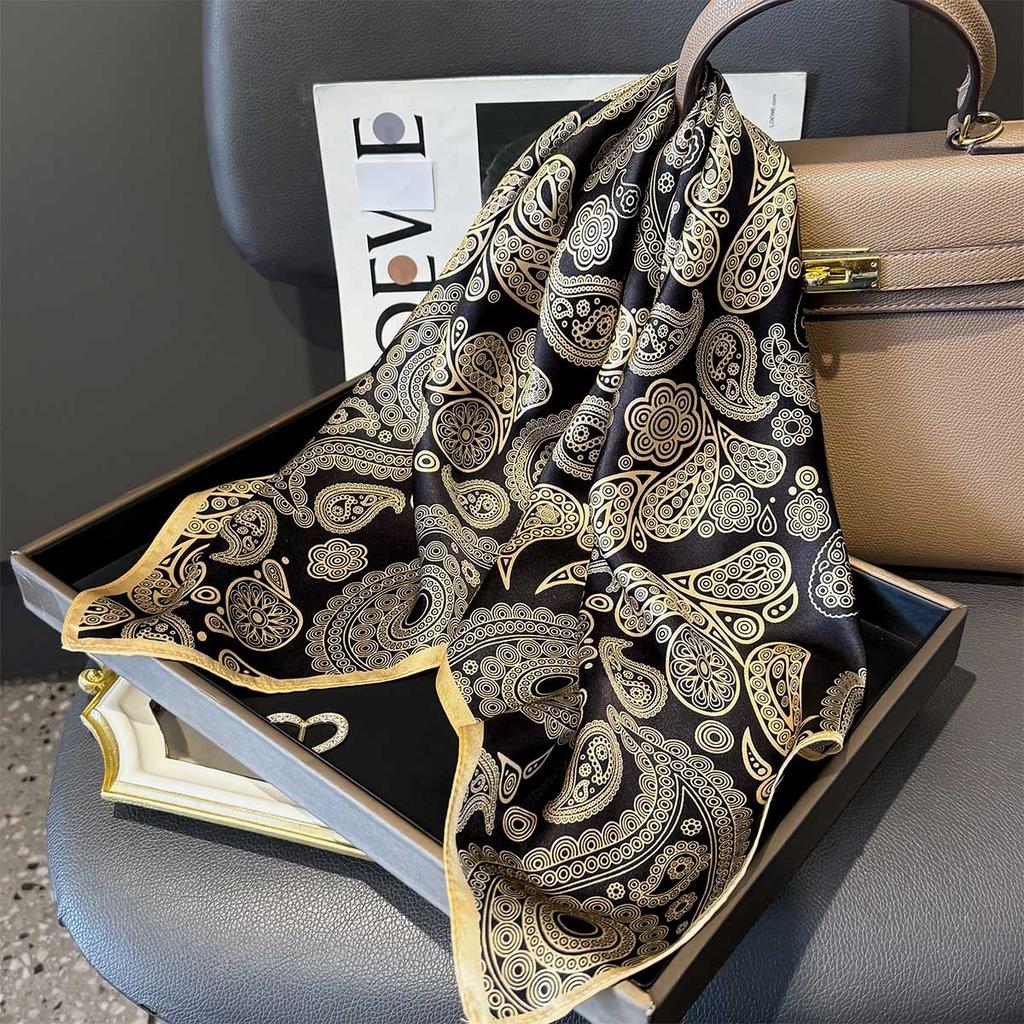 Fashion 100% Nature Real Silk Square Scarf Women Female Foualrd Neckerchief Summer Beach Scarves Shawl Bandana Hijab Pashmina
