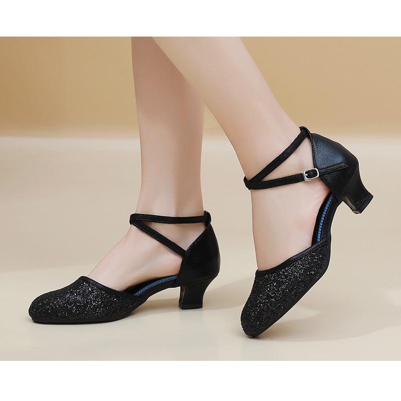 Sequins Women Girls Modern Dance Shoes Soft Rubber Sole Latin Tango Waltz Ballroom Dancing Shoes Heel 3.5cm