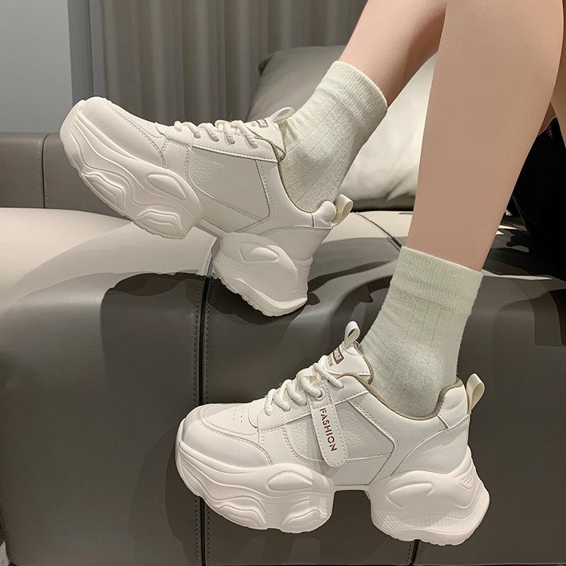 Small man inner height increase dad shoes women 2025 new spring and autumn muffin thick-soled Korean version sports shoes light casual shoes