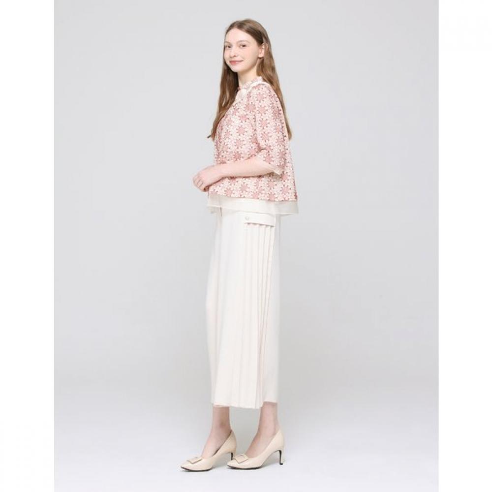 SON JUNG WAN Ribbon Flower Blouse Zbl6262210