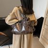 Retro Brand Roomy Shoulder Bag Female Luxury Solid Color Classic Crossbody Bag Large Capacity Style Soft PU Leather Tote Bag