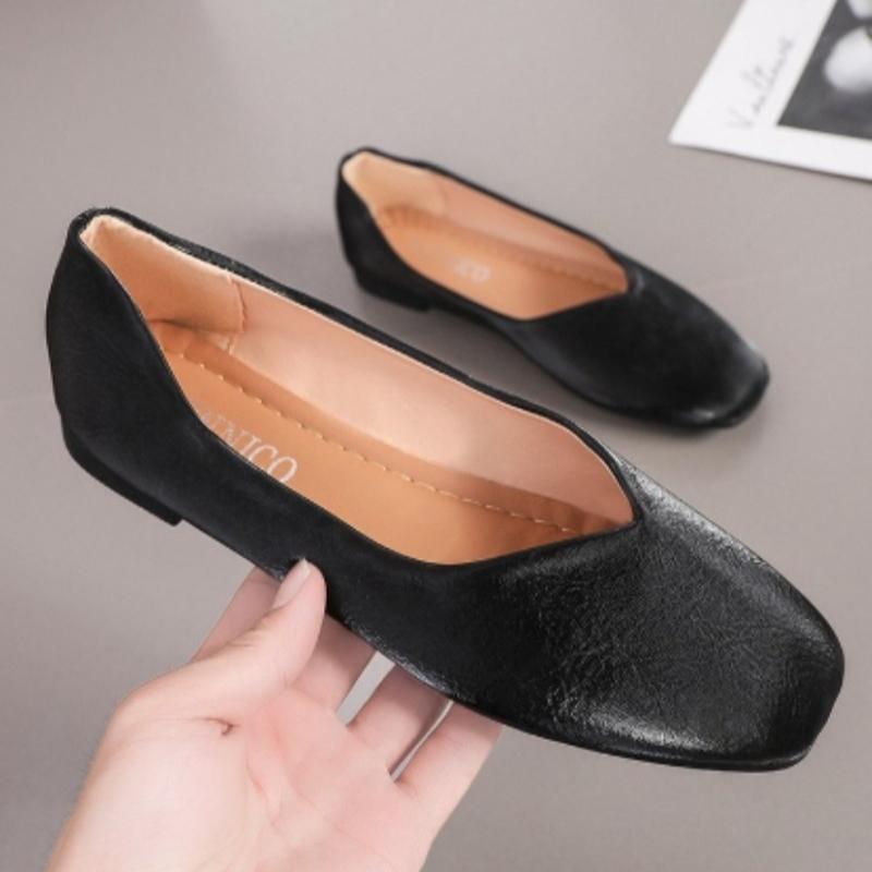 

Туфли большого размера с острым носком и мягкой подошвой для женщин, весна-лето, в новом римском стиле, без застежек, модная женская обувь 35 чёрный