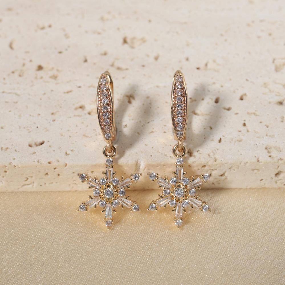 Simple Flowers Dangle Earrings for Women Fashion Zirconia Earring Jewelry Party Accessories золотой