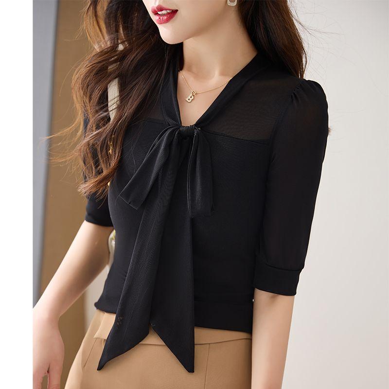 Chic and Elegant Mesh V-neck Short Sleeve Blouse for Women with Big Size That Covers The Abdomen and Highlights Slimming Effect