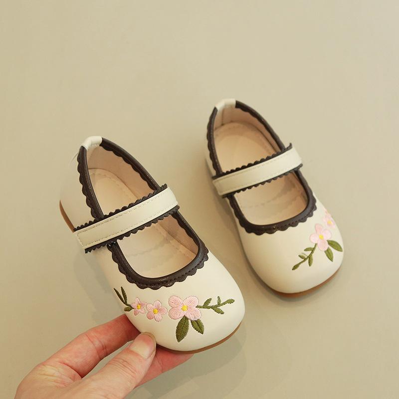 Kids Floral Embroidery Lace Trim Mary Jane Flat Shoes