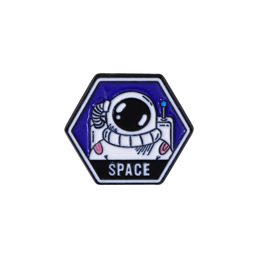 4 Styles Funny Space Adventure Universe Planets Design Enamel Brooches Spaceman Astronaut Rocket Earth Metal Pins