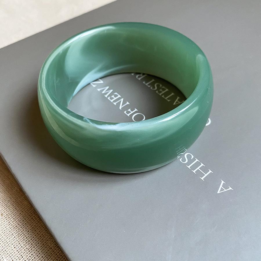 Dopamin Ombre Geometrischer Harzarmreif: High-End Europäischer & Amerikanischer Nischen-Modeschmuck