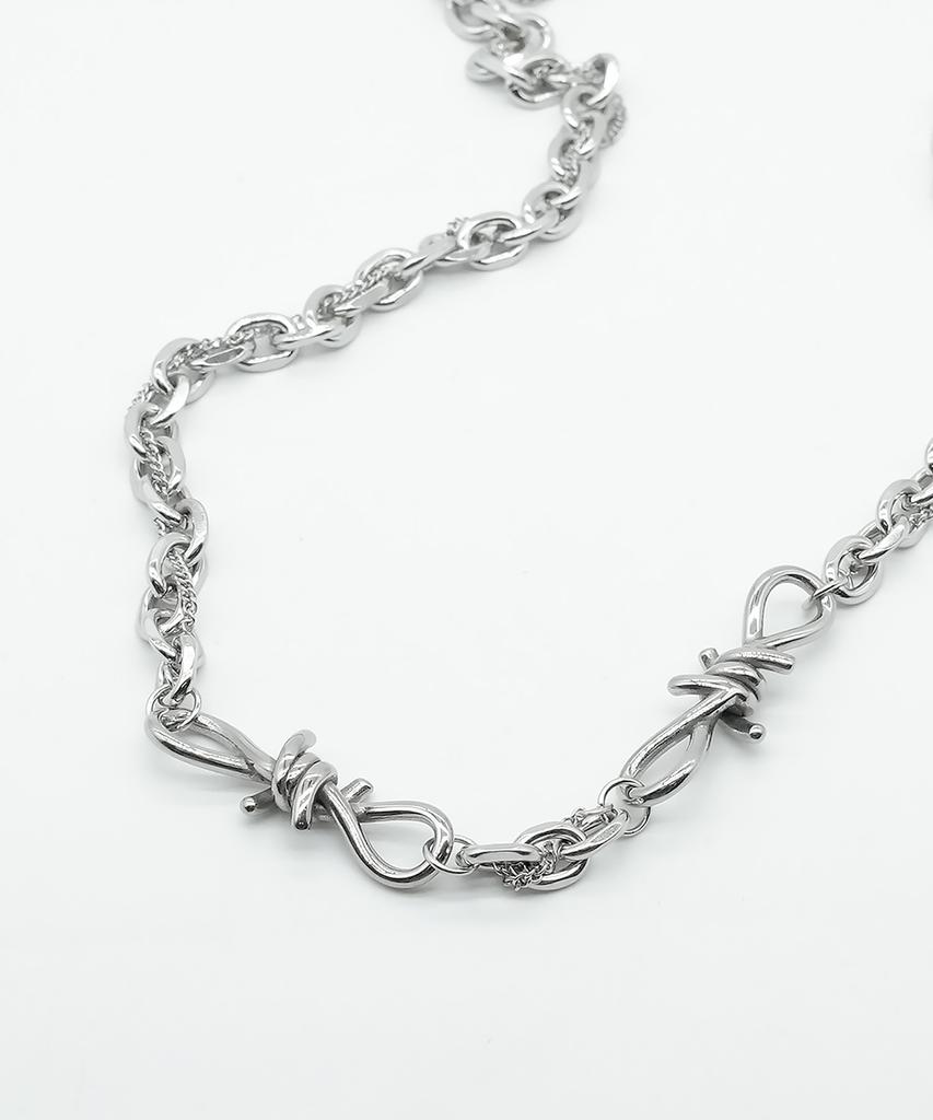 Iamj Barb Knot Chain Necklace