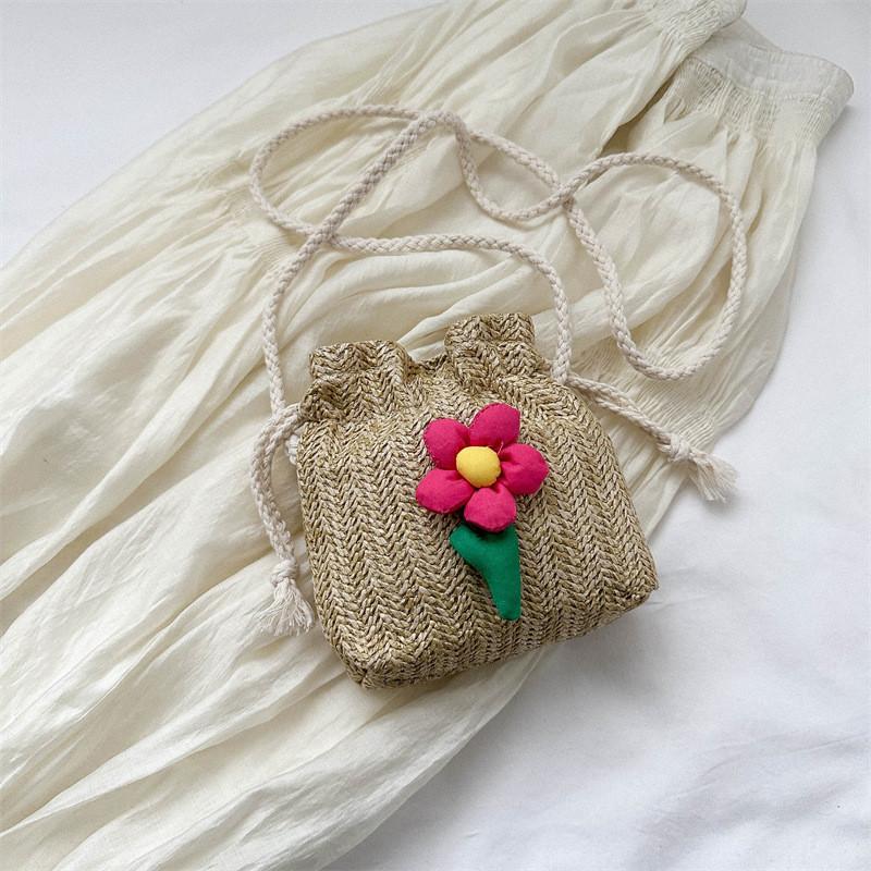 Stylish 2023 Summer Fashionable Woven Crossbody Bag For Women Chic Bucket Bag