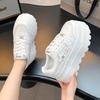 Lederstern kleine weiße Schuhe Damen 2025 Sommer neu atmungsaktives Mesh dicke Grundplatte Schuhe kleine dicksohlige Muffin-Schuhe