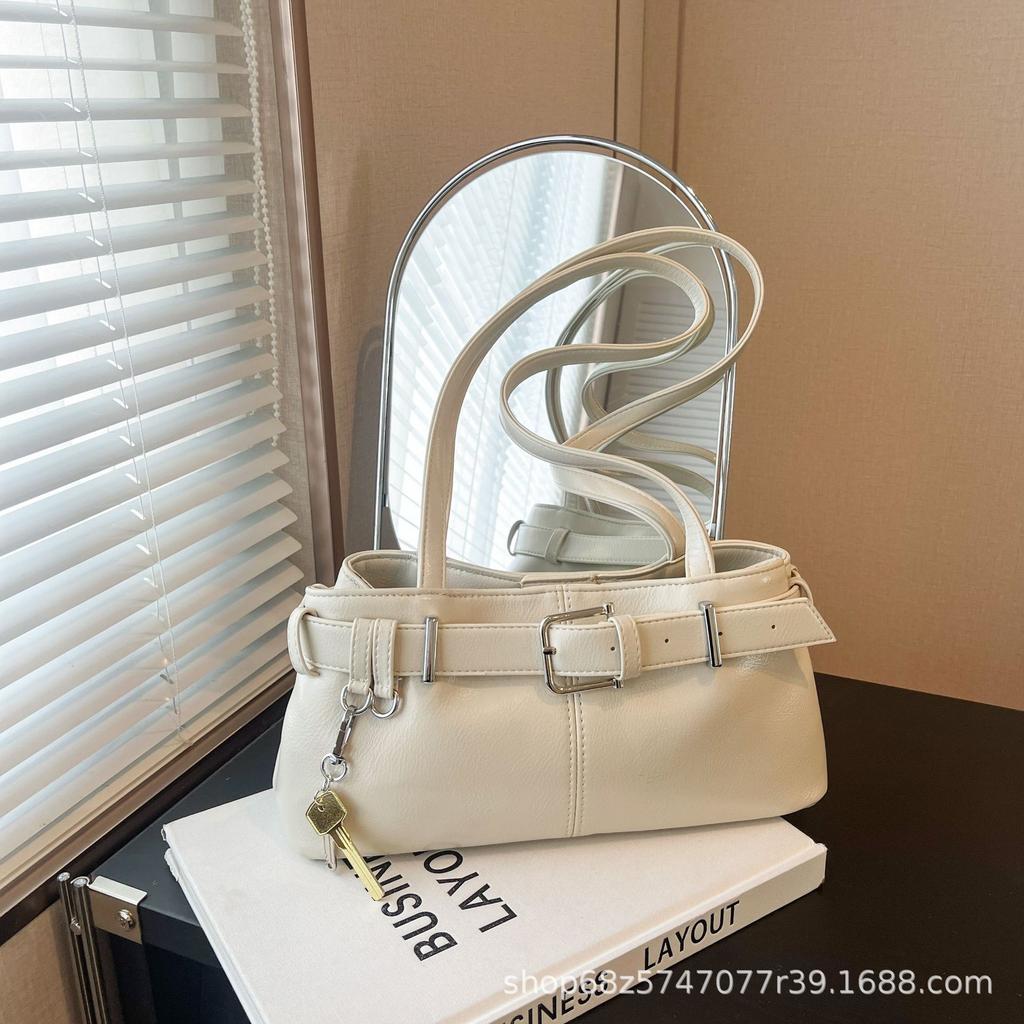 Korean Niche Design Key Bag, High-end Sense Retro Versatile Armpit Bag 2025 Autumn and Winter New Simple Bag Women